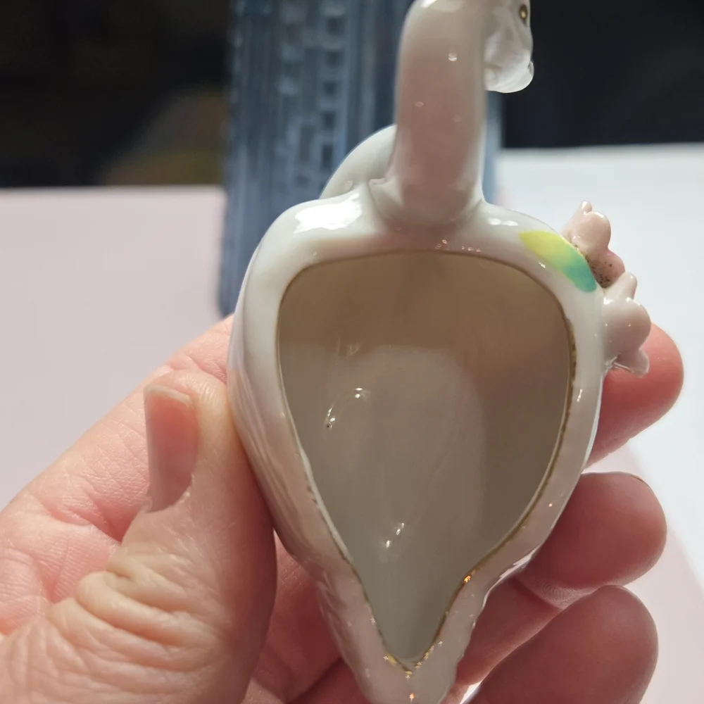 Vintage Porcelain Swan (Made In Japan)